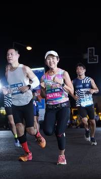 BIB: 405, 46183, 41631
                            <button type="button" onclick="openModal(23073745)" class="btn btn-primary btn-sm float-right btn-popup" data-toggle="modal" data-target=".modal-high-quality">
                        <i class="fas fa-shopping-cart"></i> Add to Cart
                    </button>
                                            <button type="button" onclick="isThisMe(23073745, true)" class="btn btn-success btn-sm float-right btn-popup btn-isme hidden" data-toggle="tooltip" data-placement="bottom" title="นี่คือรูปของคุณใช่ไหม คลิกที่นี่เพื่อเอาเข้าอัลบั้ม">
                        <i class="fas fa-plus"></i> Add to album
                    </button>
                    <button type="button" onclick="isThisMe(23073745, false)" class="btn btn-warning btn-sm float-right btn-popup btn-isnotme hidden">
                        <i class="fas fa-ban"></i> Remove from album
                    </button>